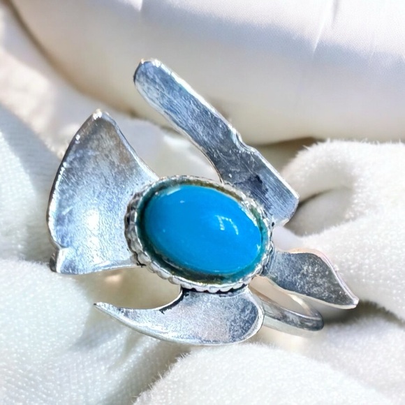 Vintage Native American Turquoise Bird Sterling Silver Ring (5) - Picture 1 of 6